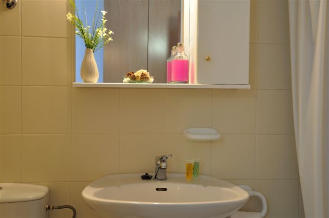 Residence Colegio Cuenca - Bathroom